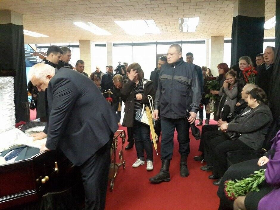 В Одессе похоронили депутата Маркина и еще пятерых погибших. Фоторепортаж