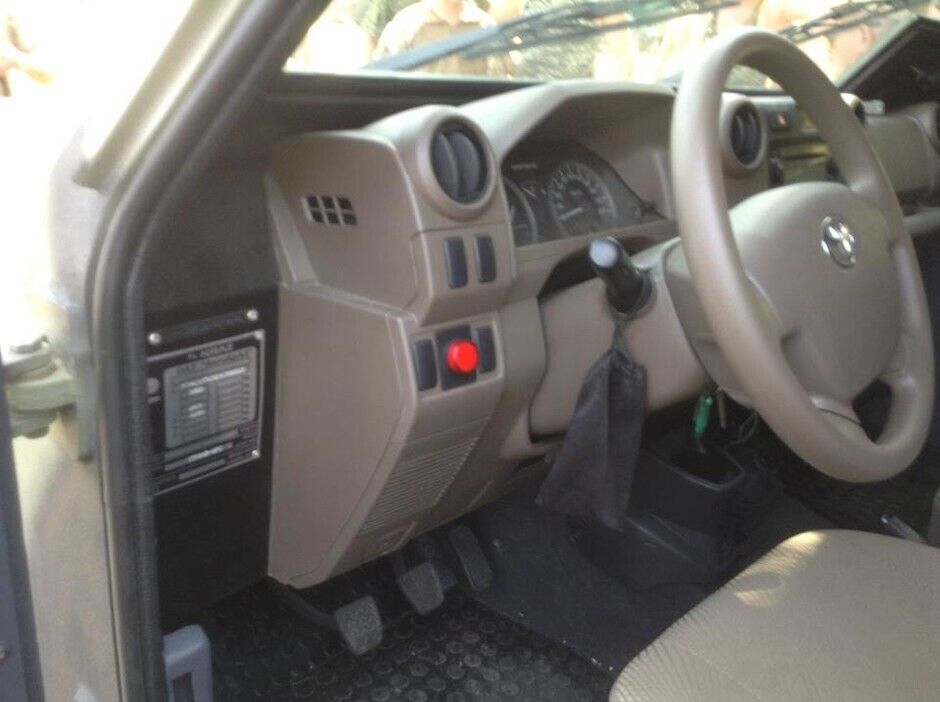 Нацгвардия получила на вооружение украинские мини-БТРы на базе Toyota. Фоторепортаж