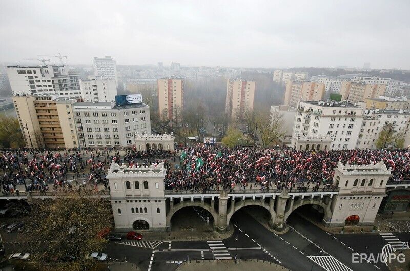 В Варшаве проходит марш по случаю Дня Независимости Польши. Фоторепортаж