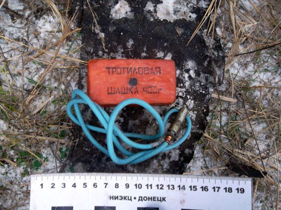 В Артемовске полиция обнаружила склад боеприпасов в гараже