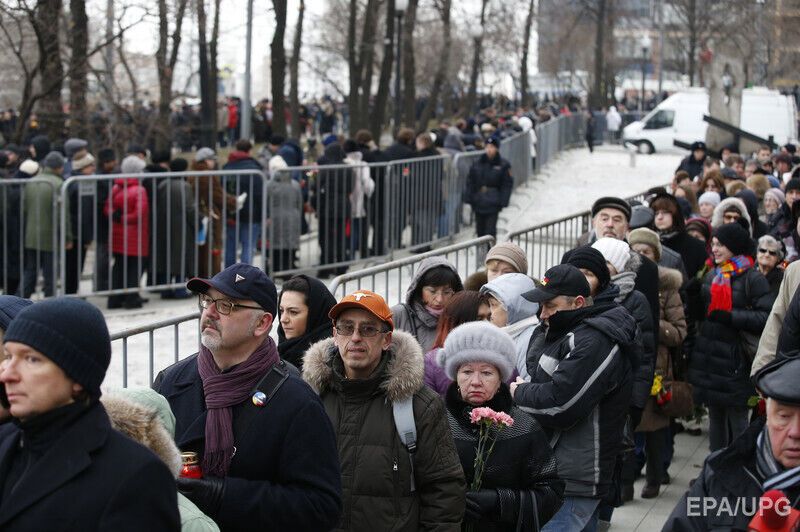 В Москве прощались с Борисом Немцовым. Фоторепортаж