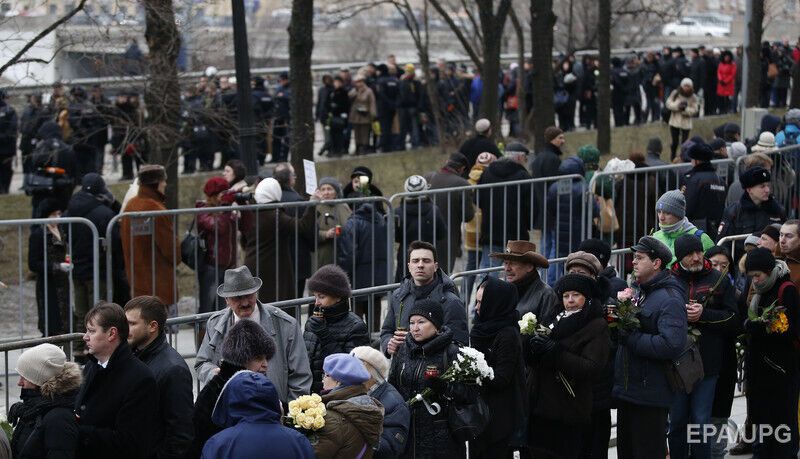 В Москве прощались с Борисом Немцовым. Фоторепортаж