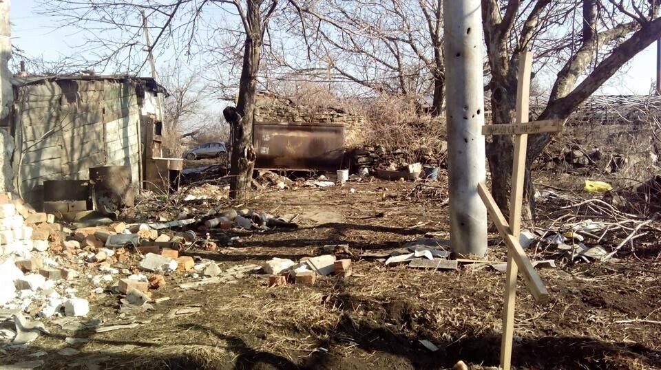 Разрушенное Никишино под контролем боевиков. Фоторепортаж