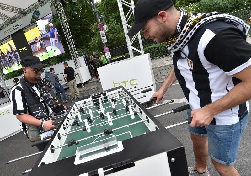 Берлин перед финалом Лиги Чемпионов. Фоторепортаж