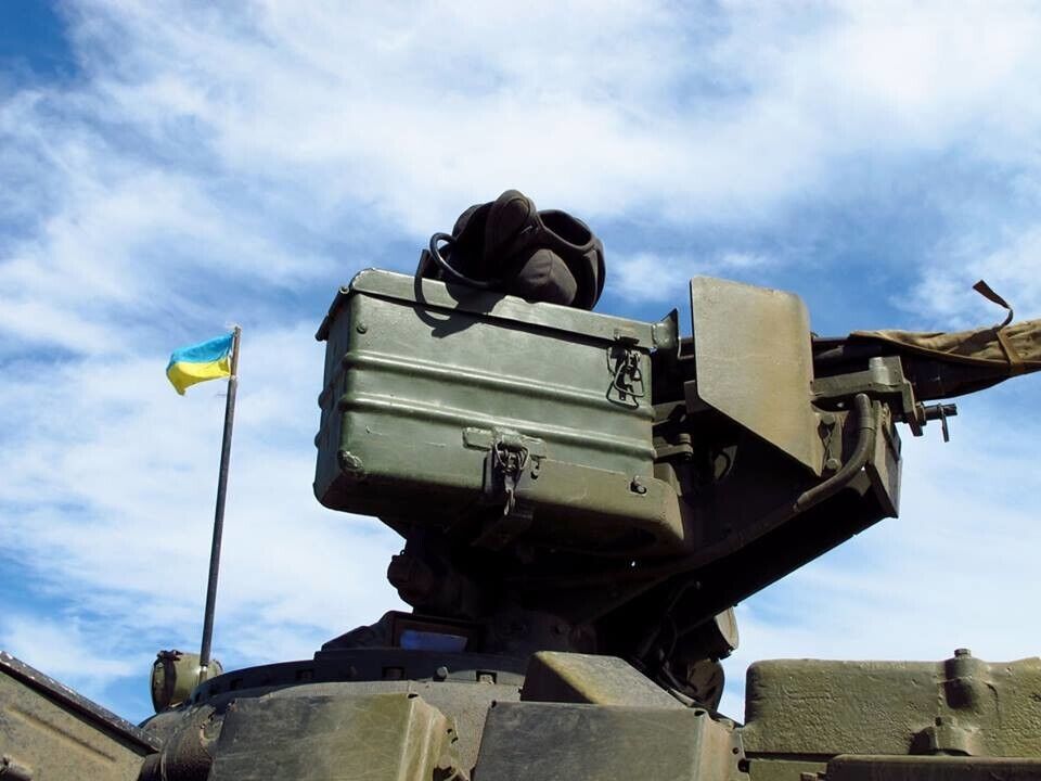 Украинские танкисты под Мариуполем проходят интенсивную боевую подготовку. Фоторепортаж