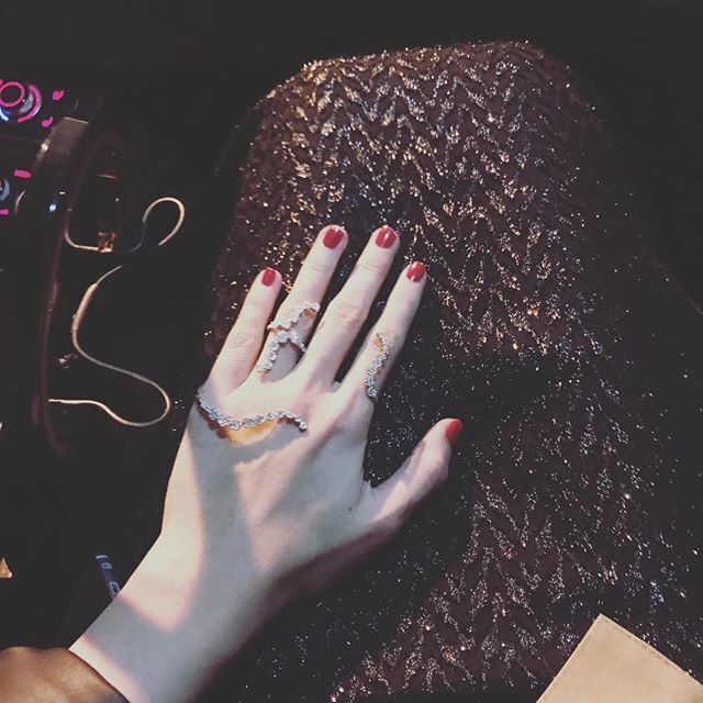 Собчак окунулась в светскую жизнь после рождения сына