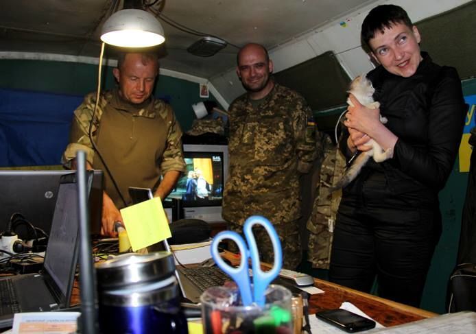 Савченко побывала в зоне АТО. Фоторепортаж