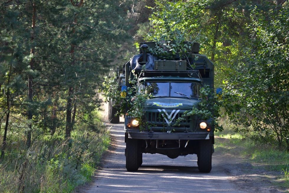 Украинские артиллеристы в зоне АТО тренировались управлять реактивными системами залпового огня. Фоторепортаж