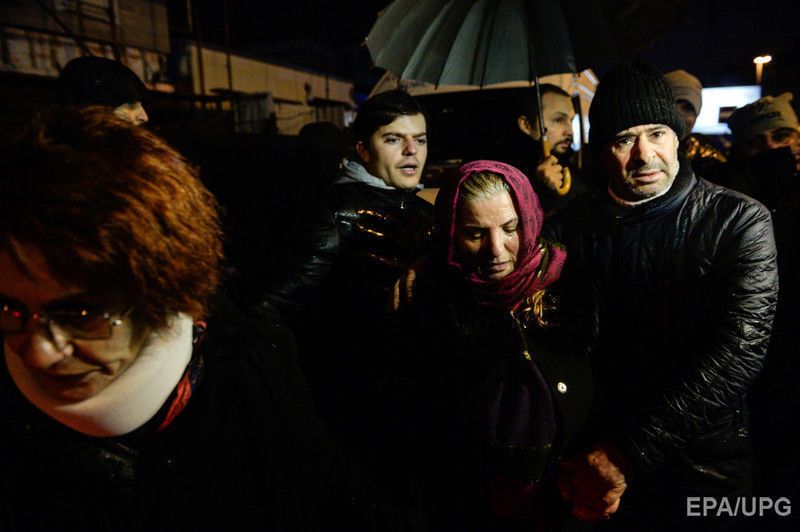 Боевики в костюмах Санта-Клаусов убили 35 человек в ночном клубе Стамбула. Фоторепортаж