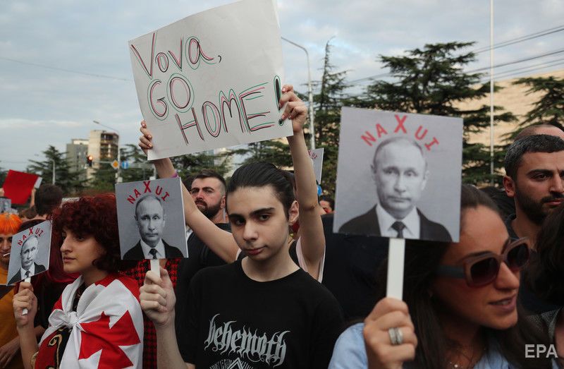 ''Vova, go home''. 10 років тому почалася російсько-грузинська війна. Фоторепортаж