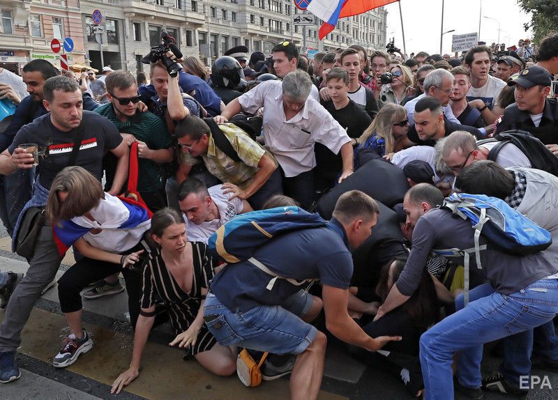 У Росії відбулися акції протесту проти підвищення пенсійного віку. Фоторепортаж