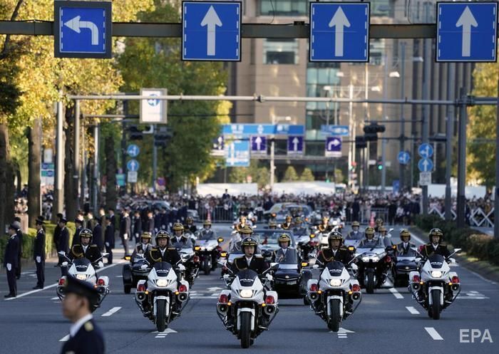 В Токио состоялся парад в честь интронизации императора Нарухито. Фоторепортаж