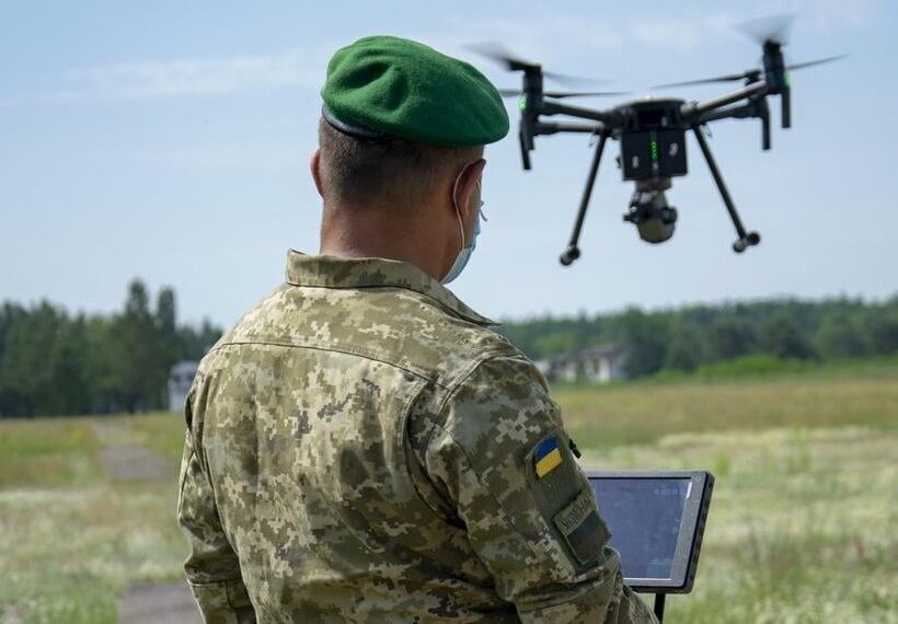 В Україні відбулися навчання з управління безпілотниками. Фоторепортаж
