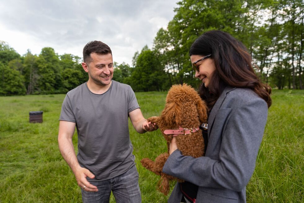 Владимир Зеленский и главред ''Украинской правды'' Севгиль Мусаева. Фото: Володимир Зеленський / Twitter