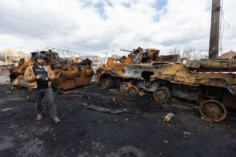 Зеленский посетил освобожденную от российских оккупантов Бучу. Фоторепортаж