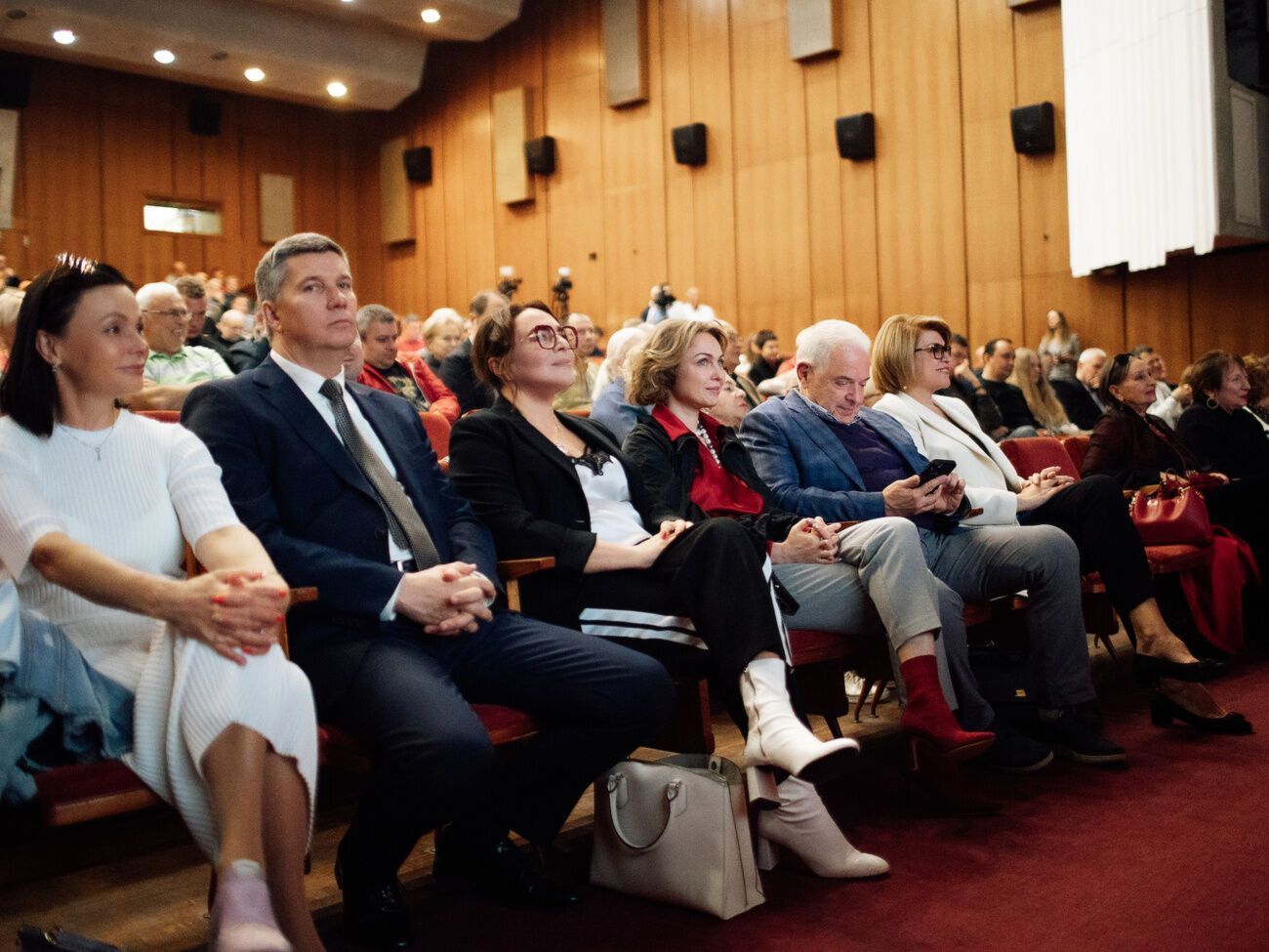 Премьера фильма ''Базиль'' собрала полный зал Дома кино в Киеве. Фото: пресс-служба Базилевича