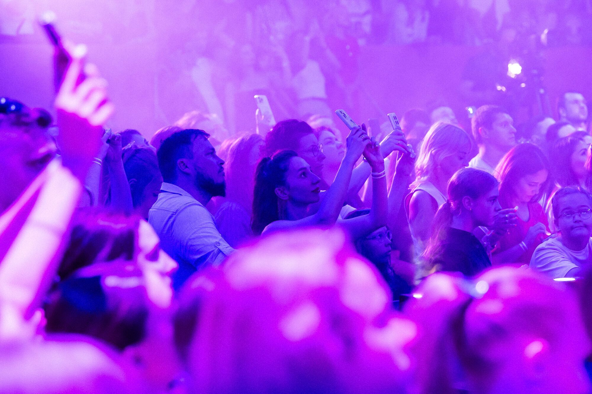 Monatik виступив в Українському домі. 20 найяскравіших фото з концерту