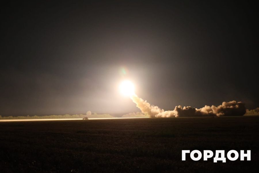 ''Фламінго'' прилетіли на завод у РФ за 1,5 тис. км від України. Firepoint показала кадри запуску. Фоторепортаж