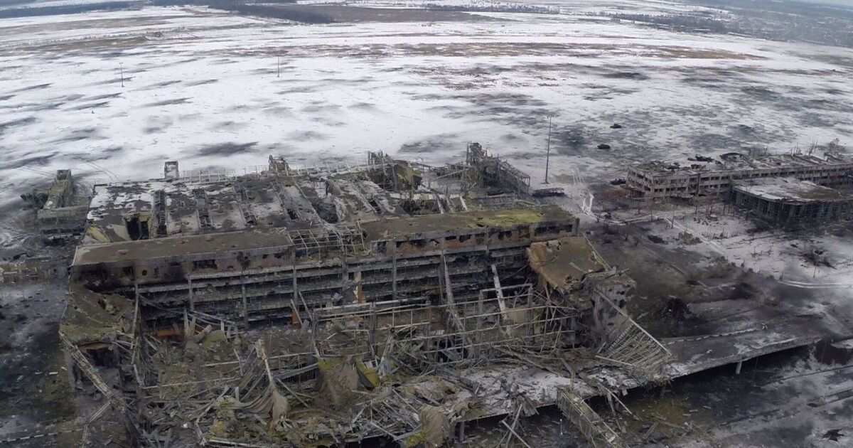 Аэропорт Донецка: уничтожить за 242 дня