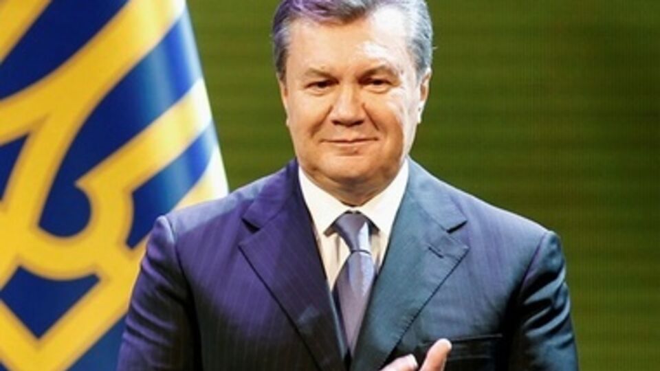 Янукович никому не даст "унижать Украину"