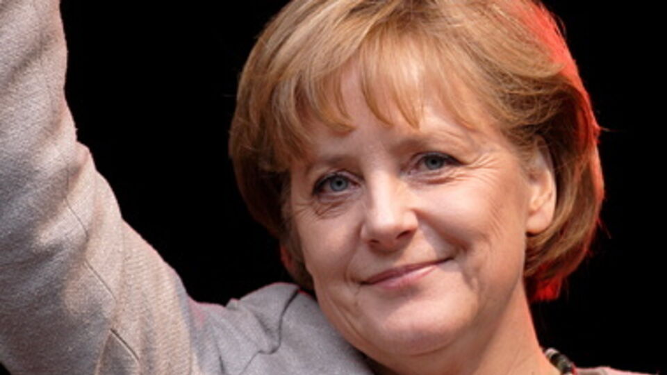 Меркель вновь упомянула "открытые двери"