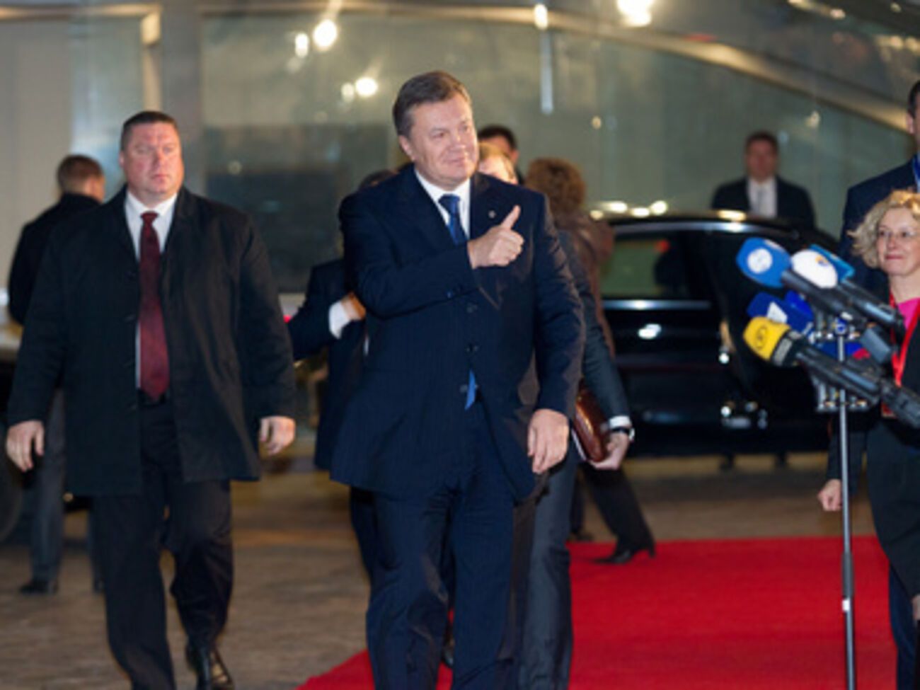 Янукович не подписал СА