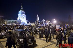 Михайловская площадь приняла эстафету Евромайдана. Фоторепортаж