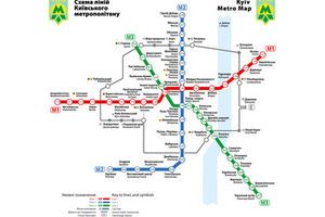 Киевское метро парализовано наплывом людей