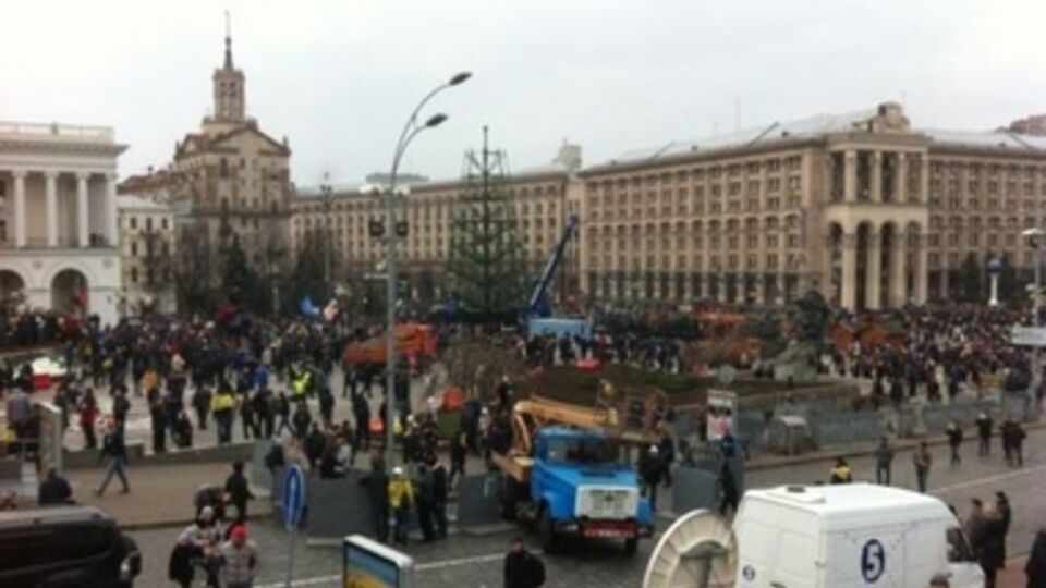 Митинг вернулся на Майдан