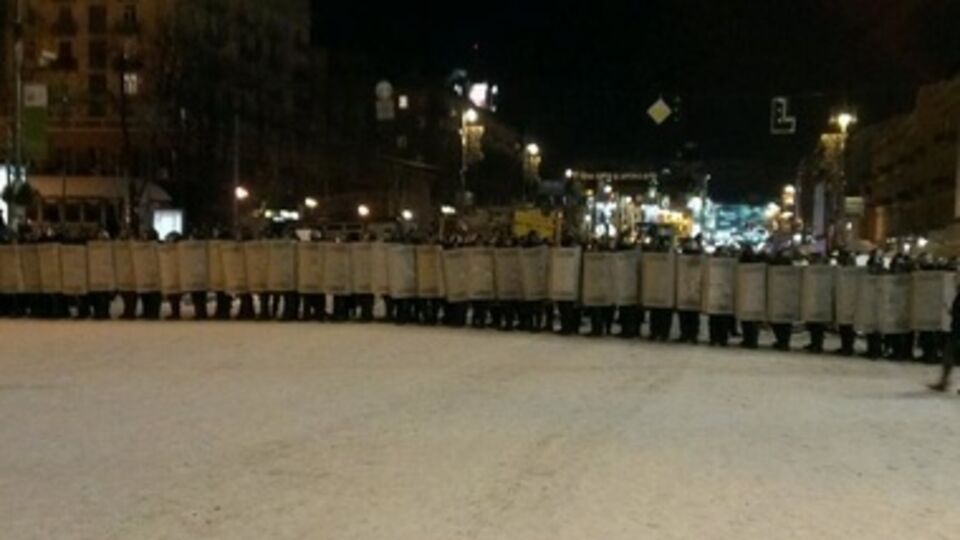 Милиция начала штурм Майдана