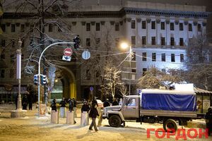 Евромайдан пережил самый тревожный день. Фоторепортаж