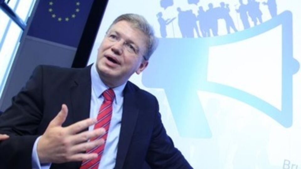 Штефан Фюле