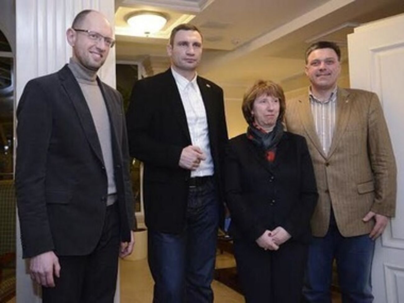 Политики общались около часа