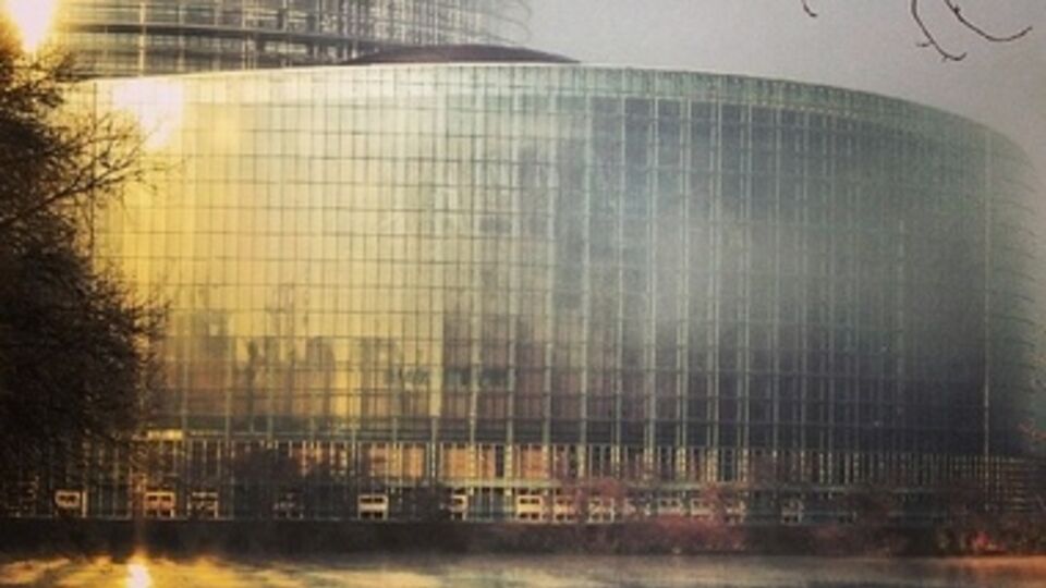 ЕП поддержал безвизовый режим с Украиной