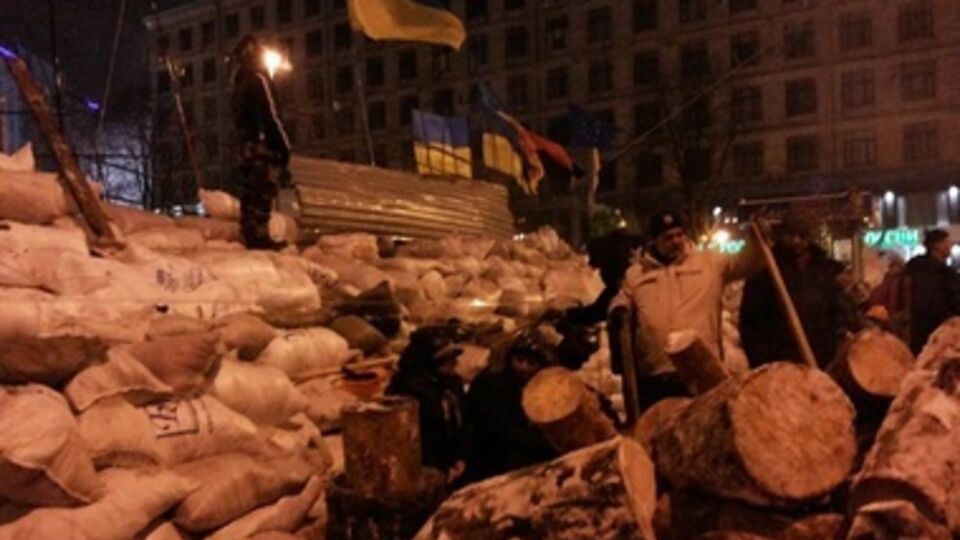 В оппозиции не исключают, что власть все же попробует зачистить Майдан