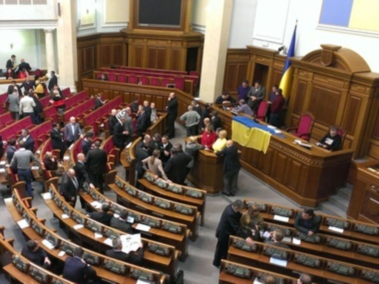 Верховная Рада заблокирована