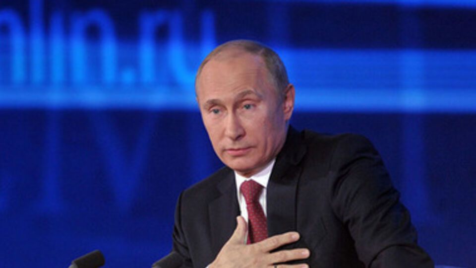 Путин отрицает связь с Евромайданом