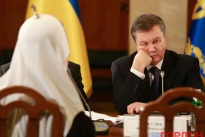 Янукович на первом круглом столе