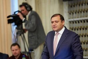 Миахил Добкин