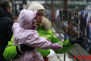 Фотожурналисты открыли выставку о людях Евромайдана. Фоторепортаж