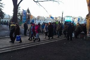 Митинг сторонников властей сегодня завершился