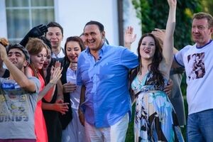 Владимир Гришко (в центре)