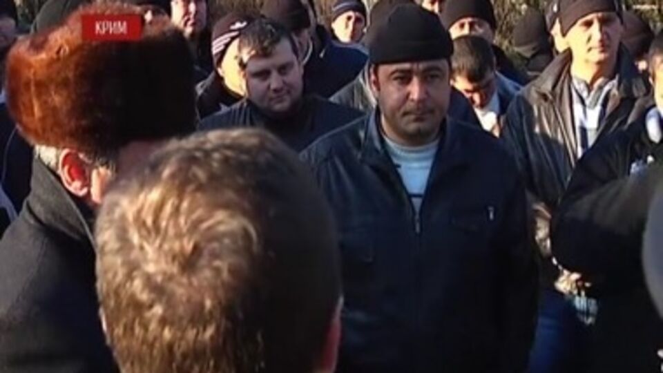 Митинг у райотдела в Первомайском