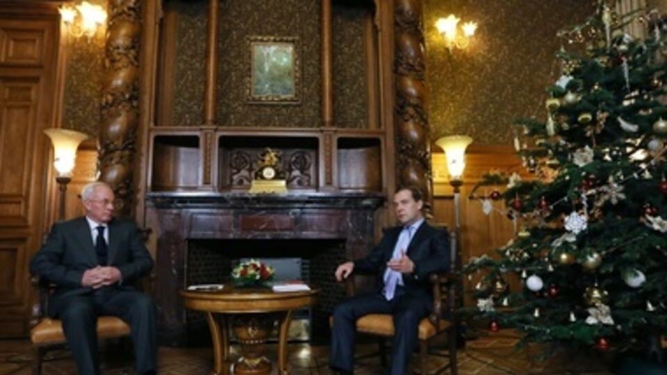 Встреча Николая Азарова и Дмитрия Медведева