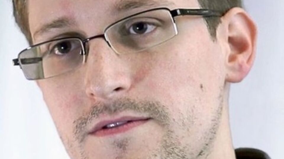 Эдвард Сноуден