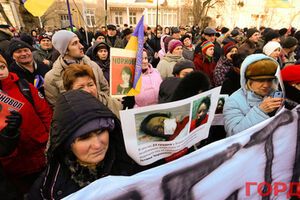 МВД в осаде митингующих. День второй. Фоторепортаж