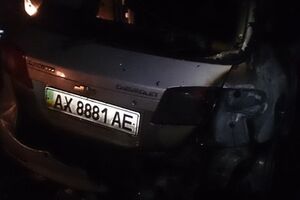 Сгоревший автомобиль активиста