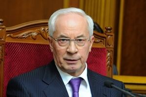 Николай Азаров