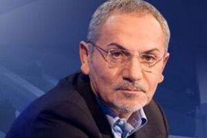 Журналист Савик Шустер