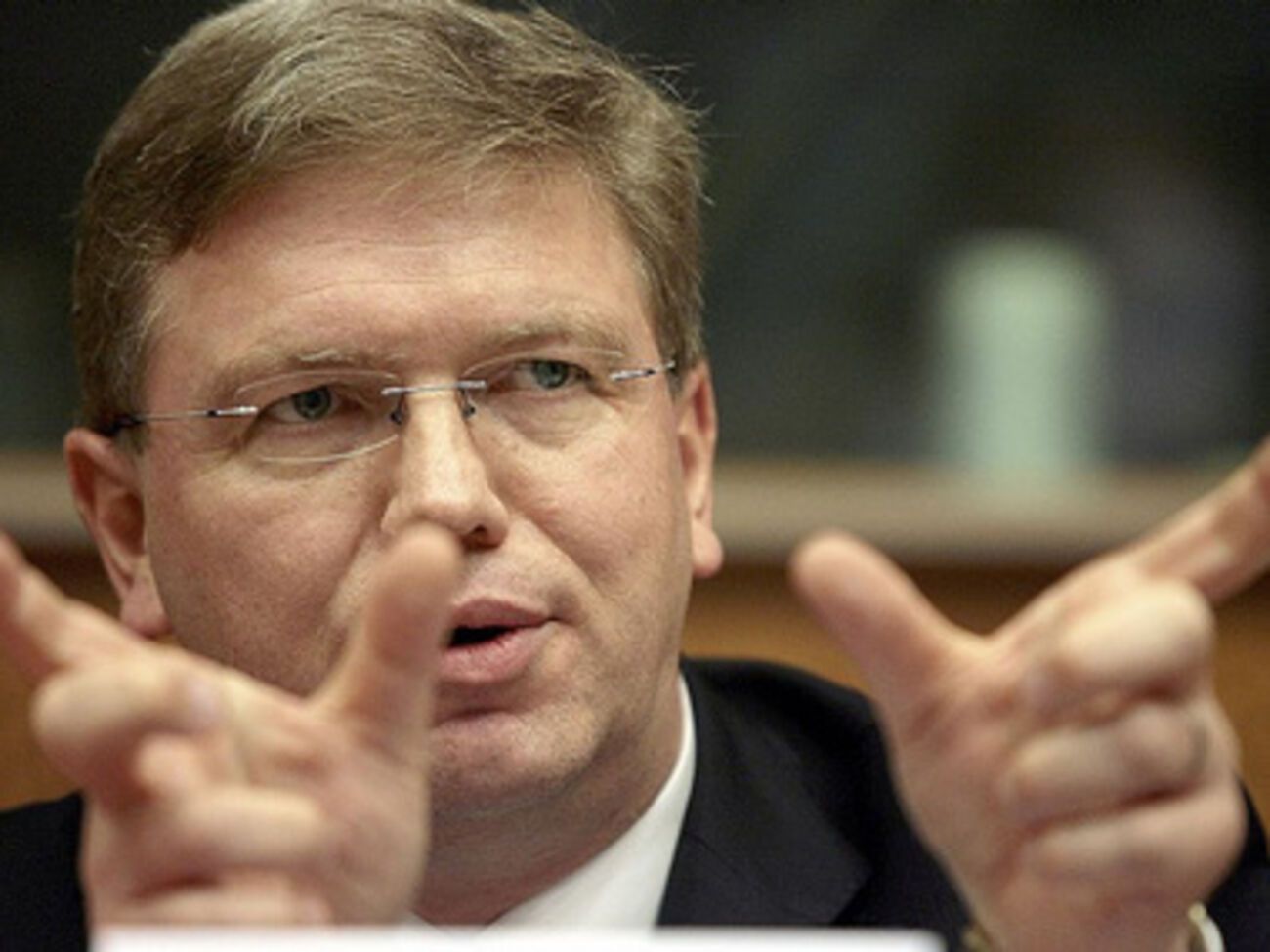 Фюле: ЕС призывает Турцию объективно расследовать коррупционный скандал